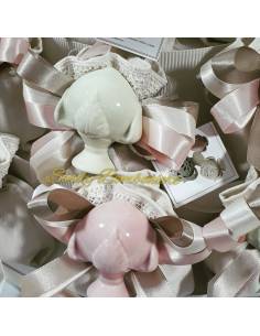 Bomboniera confezionata sacchetti in cotone con pumo in ceramica per cresima e comunione 2