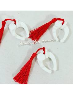 Idea bomboniera per laurea 3pz gessetti staffa di cavallo bianco con nappina rossa portafortuna