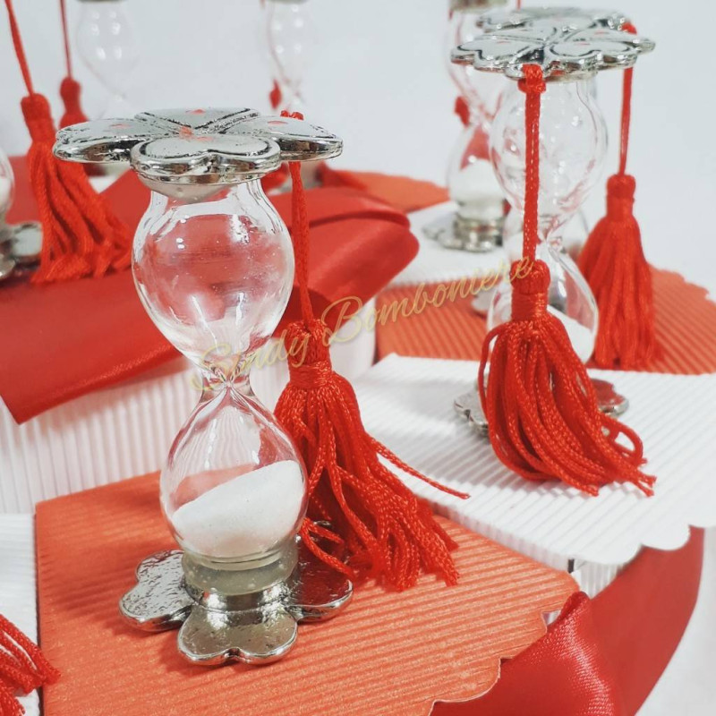 TORTA BOMBONIERA CLESSIDRA PER LAUREA 