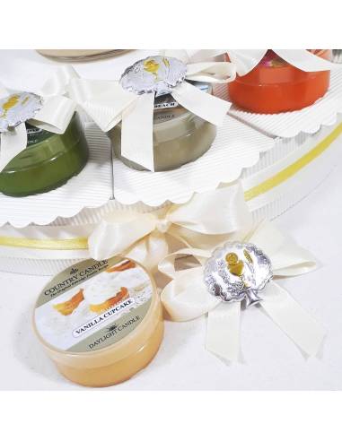 Torta bomboniera prima comunione con candele Country Candle con fragranze assortite per bambino