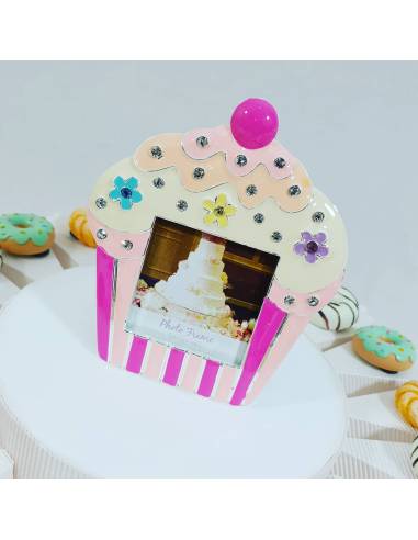 Torta bomboniere compleanno portachiavi biscotti dolci e merendine compleanno cresima comunione