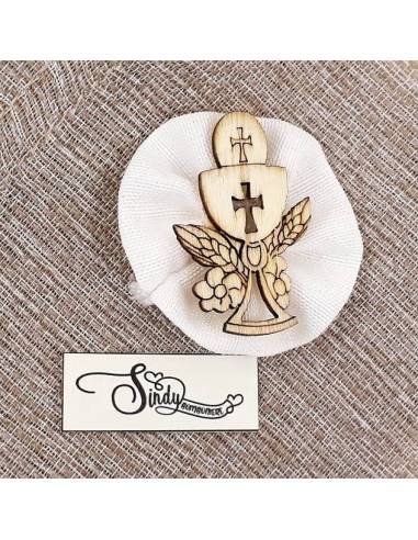 Particolare bomboniere Prima Comunione calice legno e stoffa|Sindy Bomboniere|