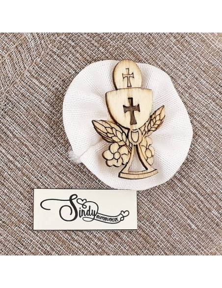 Particolare bomboniere Prima Comunione calice legno e stoffa|Sindy Bomboniere|