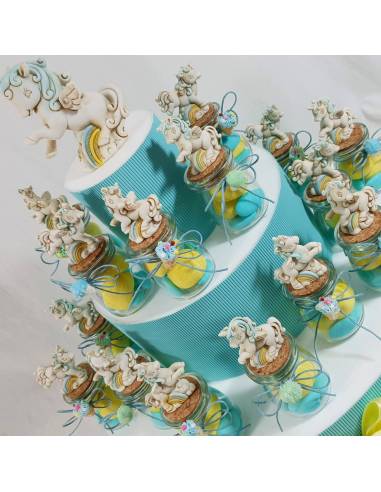 Struttura espositiva vasetti marshmallow con unicorni arcobaleno