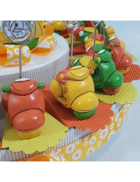 BOMBONIERA NASCITA BATTESIMO COMUNIONE CRESIMA torta con VESPETTA VESPA panna SPEDIZIONE INCLUSA
