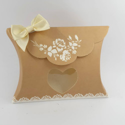 bomboniere in cartoncino porta confetti