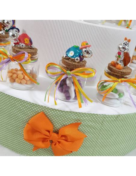 Bomboniere Battesimo utili vasetti portaspezie su torta bomboniera