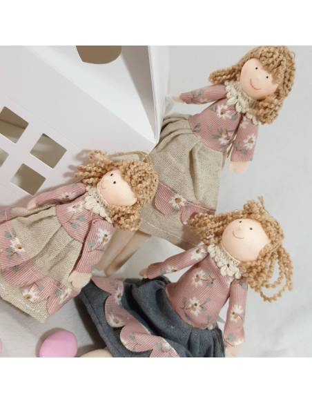 Bambole di pezza bomboniere battesimo particolari