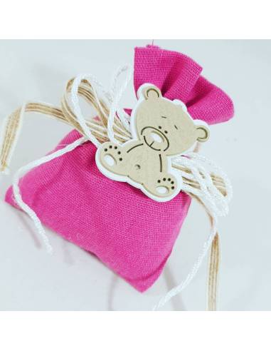 Sacchetti Battesimo bimba con orsetto in legno su torta 1