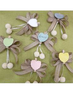 Segnaposto cuore in legno vari colori e ponpon