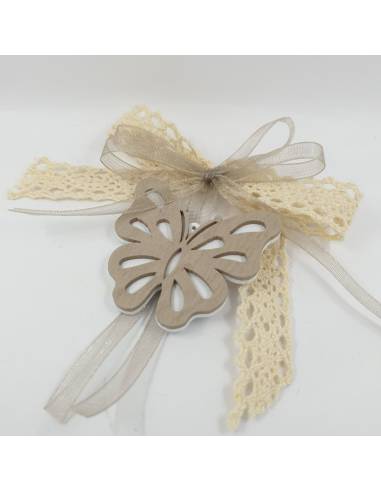 Segnaposto originale farfalla in legno bicolore nastro macramè