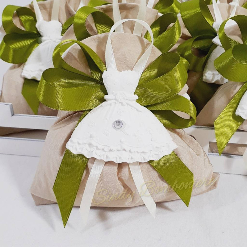 abito principessa gessetto profumato su sacchetto cresima