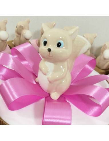 Torta bomboniera Battesimo scoiattoli in ceramica bimba 2