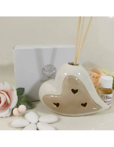 Bomboniere profumatore a forma di cuore con fori ultimi pezzi