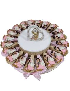 Torta bomboniere Comunione bambina in preghiera a calamite