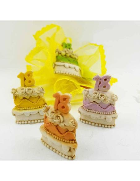 Calamita diciottesimo compleanno torta magnete