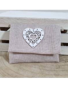 Eleganti sacchetti confetti matrimonio applicazione cuore legno traforato