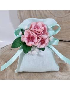 Sacchetti bomboniere fiori di ciliegio confezionati