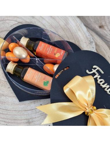 Scatola degustazione confetti cuore in legno nero con olio