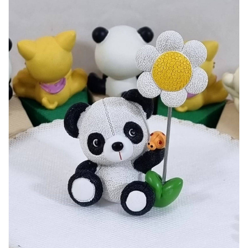 Torta porta bomboniere a tema animaletti cane panda gatto centrale clip albero della vita panda