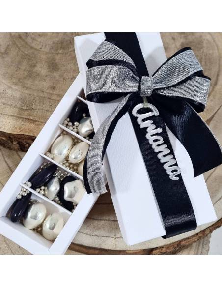 Scatola degustazione confetti personalizzate diciottesimo compleanno