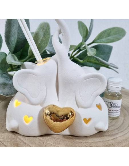 Bomboniera matrimonio profumatore elefanti ceramica luce led