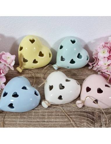 palloncini bomboniere a luce led che esce dai fori a forma di cuoricini