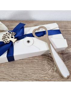 Bomboniere matrimonio utili apribottiglia cuore