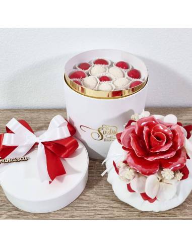 Bomboniere sacchetti profumati fiore porcellana e scatola degustazione confetti