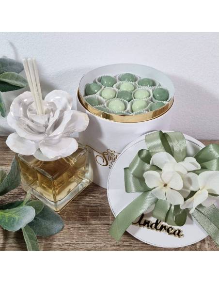 Profumatori bomboniere fiore porcellana bianca completi