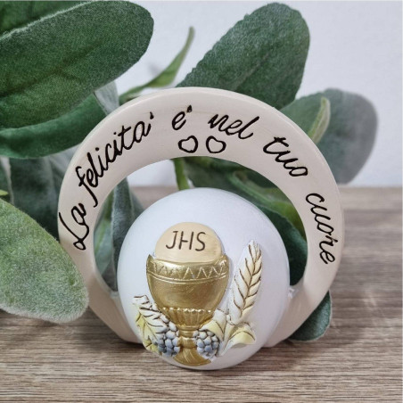 Bomboniere comunione femmina statuetta a forma di fiamma con la bambina in preghiera