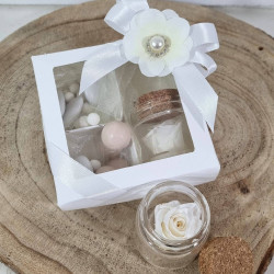 Rose stabilizzate bomboniere matrimonio scatola degustazione