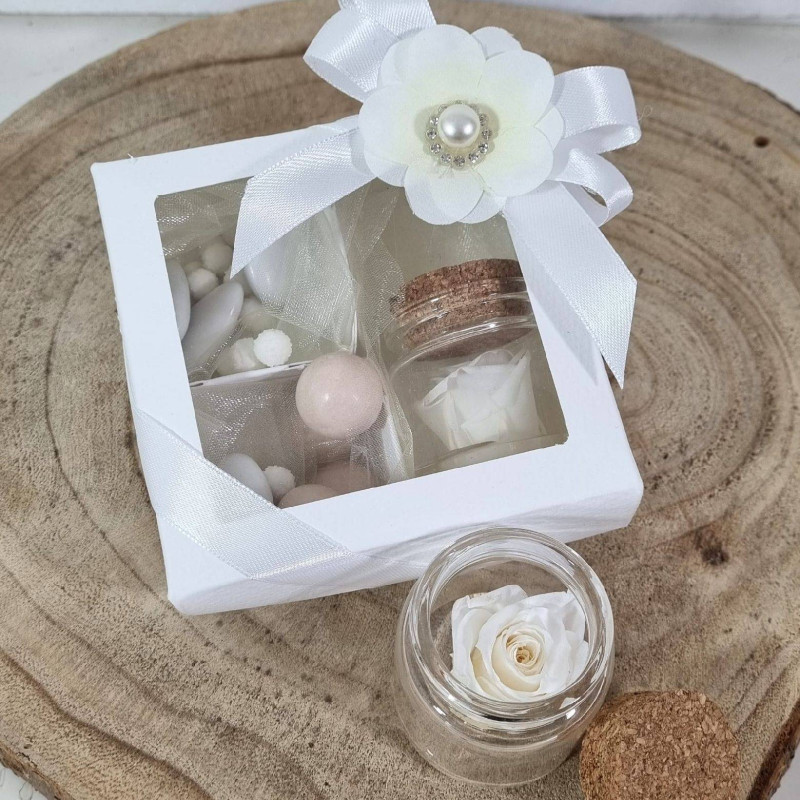 Rose stabilizzate bomboniere matrimonio scatola degustazione