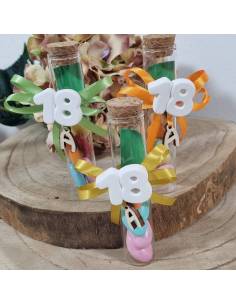 Idee bomboniere 18 anni originali provette pendente iniziale festeggiato