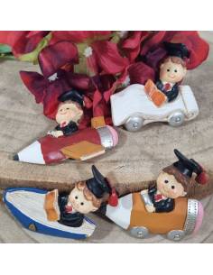 FAI DA TE BOMBONIERA MAGNETE LAUREA BIMBO TOCCO MATITA LIBRO PERGAMENA MATEMATICA MAGISTRALE ARCHITETTURA