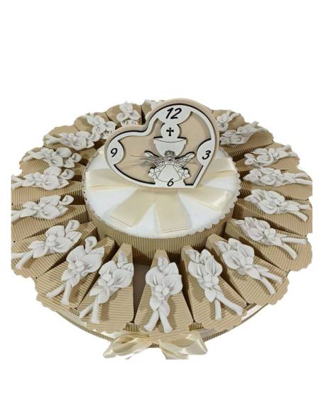 Torta di bomboniere Comunione fiori porcellana bianca