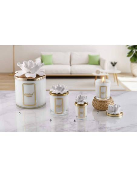 Bomboniere utili candele profumate Melaverde fiore in ceramica bianca