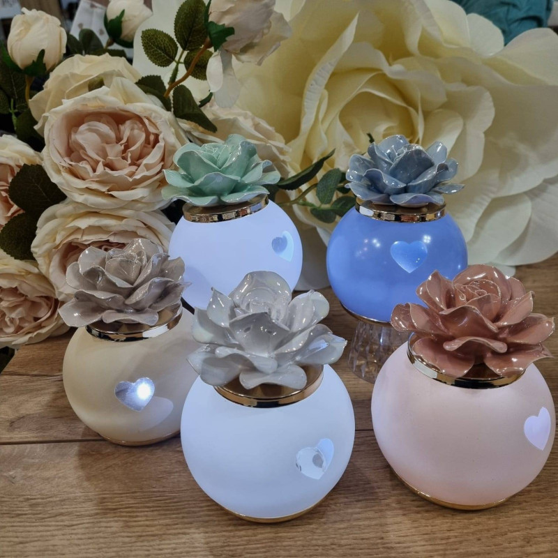 Bomboniere ceramica lampada luce led con rosa ceramica | Sindy Bomboniere
