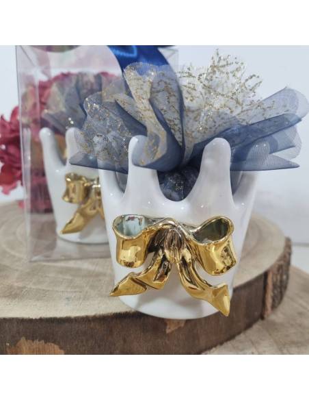Bomboniere corona in porcellana bianca e fiocco dorato