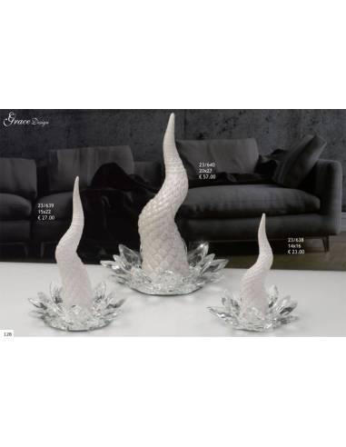 Bomboniere particolari corni portafortuna Grace Design fiore in cristallo