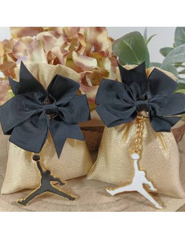 Bomboniere Jordan portachiavi completi di sacchetto e confetti