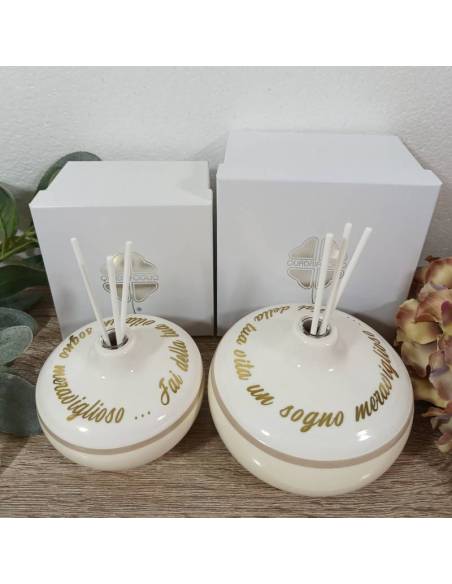 Profumatore ambiente ovale in porcellana lucida