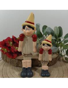 Bomboniere pinocchio in legno e ceramica personalizzate Madrhélen