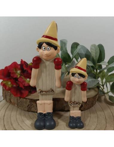 Bomboniere pinocchio in legno e ceramica personalizzate Madrhélen