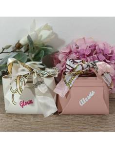 Scatole portaconfetti personalizzate borse in ecopelle con foular