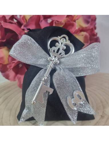 Bomboniere compleanno utili apribottiglie chiave completo