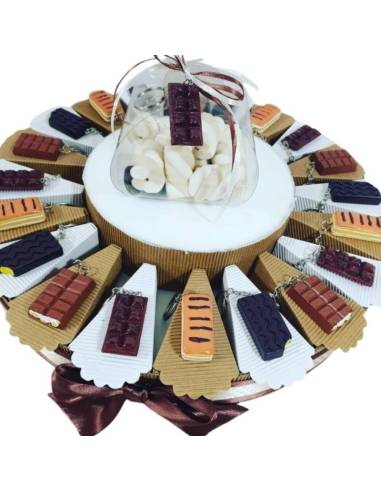 Torta bomboniera merendine e brioches kinder bueno