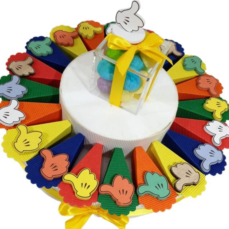 torta BOMBONIERA 18° COMPLEANNO like
