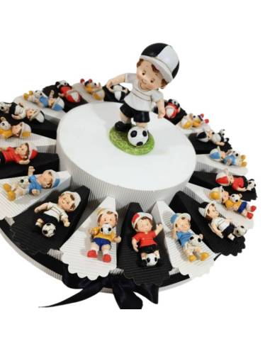 Torta bomboniera calcio magneti colorati ragazzi calciatori