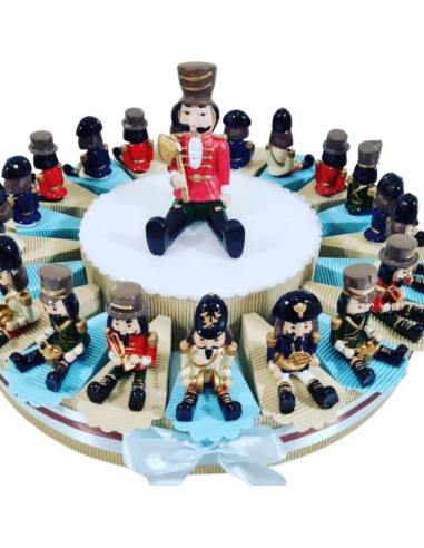 Torta bomboniere soldatini seduti confetti inclusi